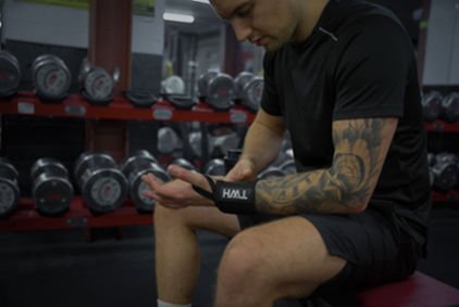 Are They Worth It? Exploring the Benefits of Wrist Straps. - TWH